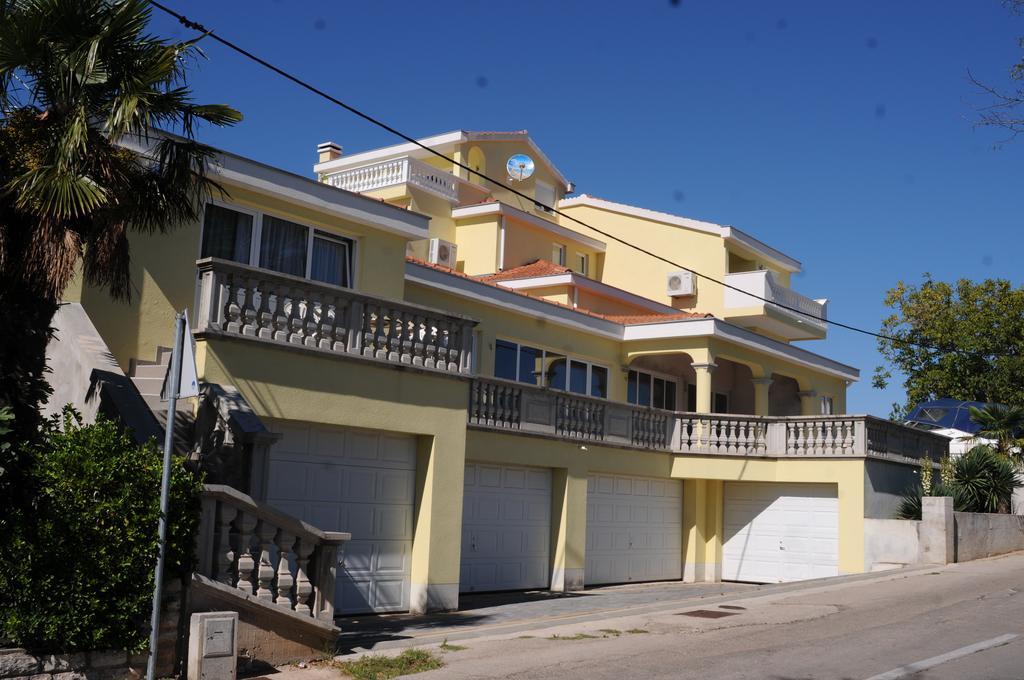Apartments Jareb Tribalj Zewnętrze zdjęcie